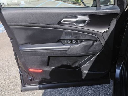 Certified 2024 Kia Sportage EX image 21