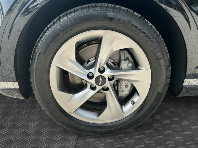 Used 2026 Genesis GV70 2.5T Select w/ G1 Accessory Package AWD/4WD image 15