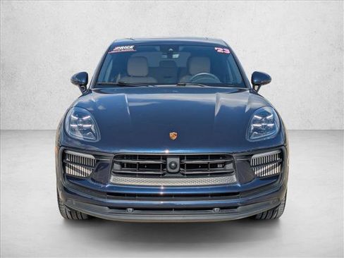 Used 2023 Porsche Macan S image 9