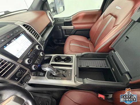 Used 2018 Ford F150 Platinum w/ Equipment Group 701A Luxury AWD/4WD image 25