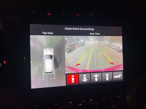 Used 2024 Jeep Grand Cherokee L Limited w/ Luxury Tech Group II image 23