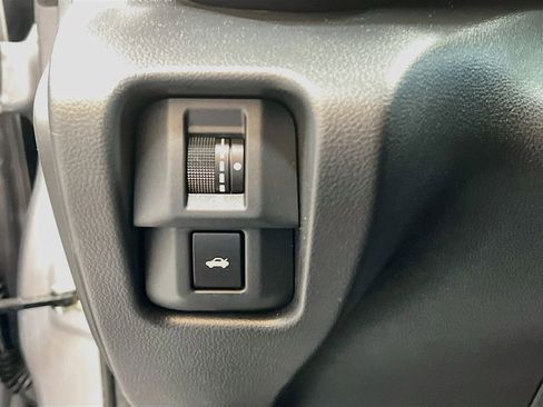 Used 2026 Toyota GR86 w/ ALL Weather Mat Package (TMS) RWD image 10