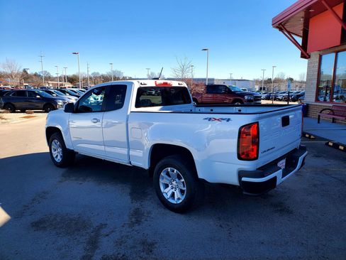 Used 2022 Chevrolet Colorado LT w/ Fleet Safety Package image 7