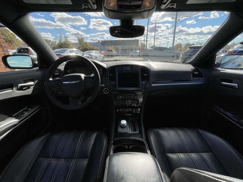 Used 2023 Chrysler 300 S image 25