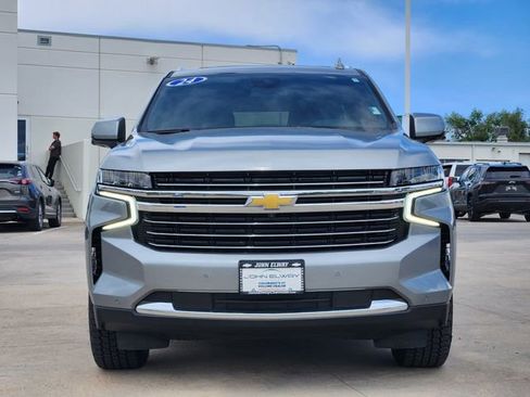 Used 2024 Chevrolet Tahoe LT w/ LT Signature Package AWD/4WD image 2