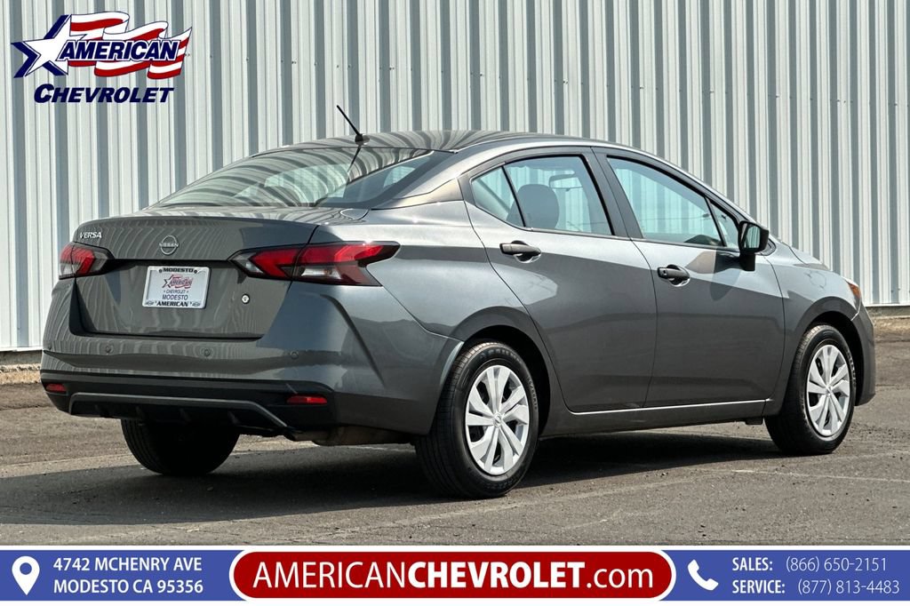 Used 2024 Nissan Versa S FWD image 4