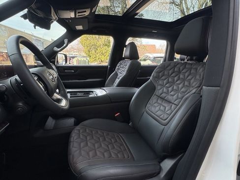 New 2026 Nissan Armada Platinum image 33