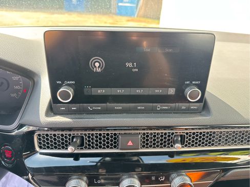 Used 2025 Honda Civic Sport image 24