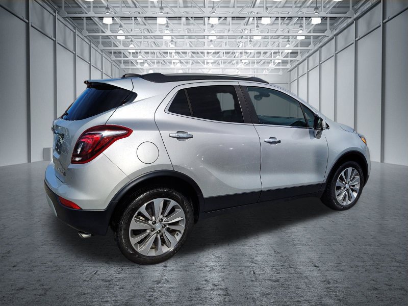 Used 2019 Buick Encore Preferred AWD/4WD image 5