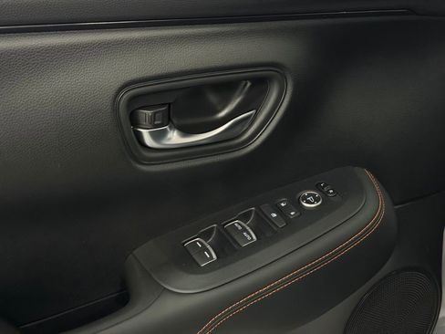 Used 2023 Honda HR-V Sport image 12