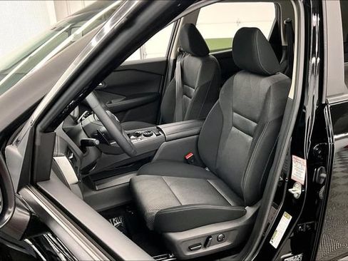 Used 2026 Nissan Rogue SV AWD/4WD image 23