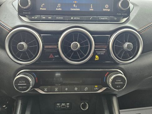 Used 2020 Nissan Sentra SR w/ Lighting Package image 20