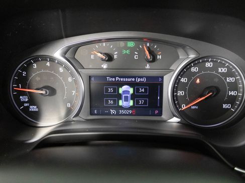 Certified 2023 Chevrolet Blazer LT w/ Convenience Package image 33