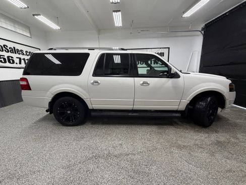 Used 2010 Ford Expedition EL Limited image 2