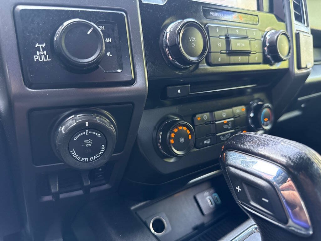 Used 2016 Ford F150 XLT w/ Equipment Group 301A Mid AWD/4WD image 23