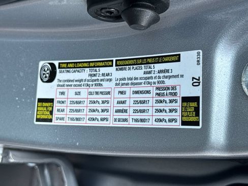 Used 2024 Toyota RAV4 XLE AWD/4WD image 47