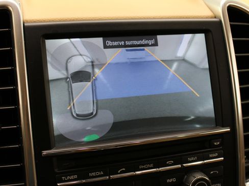 Used 2012 Porsche Cayenne image 62