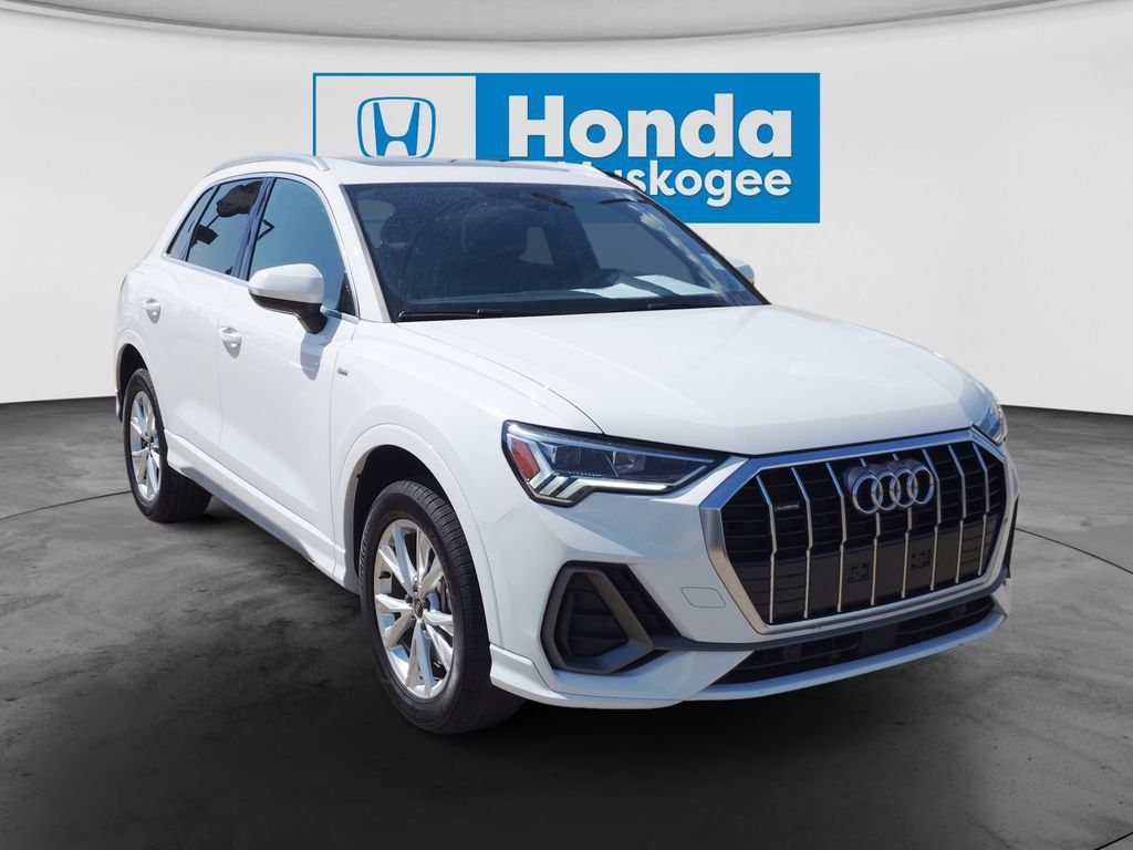 Used 2025 Audi Q3 2.0T Premium AWD/4WD image 3