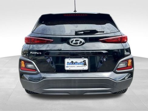 Used 2021 Hyundai Kona SE image 3
