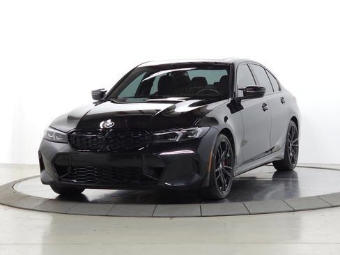 Used 2024 BMW M340i xDrive w/ Premium Package AWD/4WD image 4