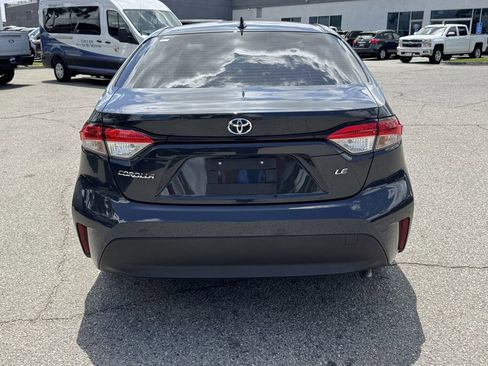 Used 2024 Toyota Corolla LE FWD image 5