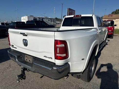 Used 2022 RAM 3500 Laramie AWD/4WD image 4