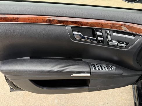 Used 2008 Mercedes-Benz S 550 image 19
