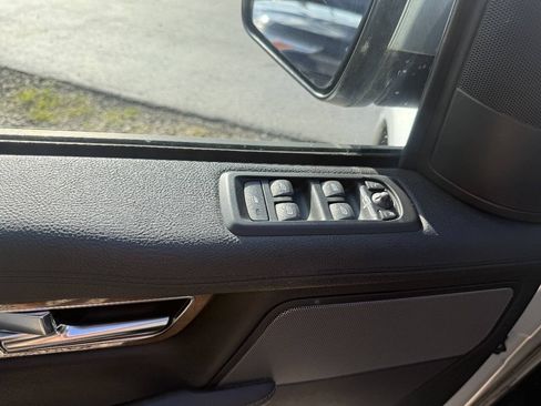 Used 2013 Land Rover Range Rover Sport HSE w/ Climate Comfort Pkg AWD/4WD image 12