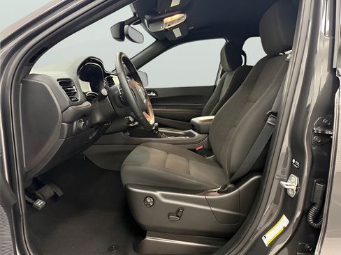 Used 2025 Dodge Durango GT RWD image 12