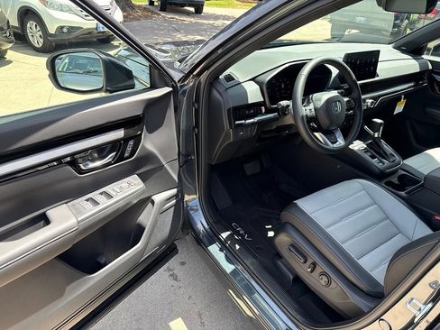 Used 2026 Honda CR-V Sport Touring image 11