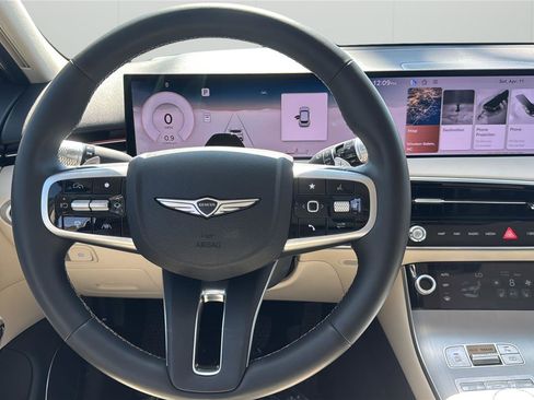 Used 2026 Genesis GV70 2.5T Select image 20