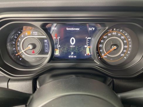 Used 2024 Jeep Wrangler Sahara w/ Technology Group image 28