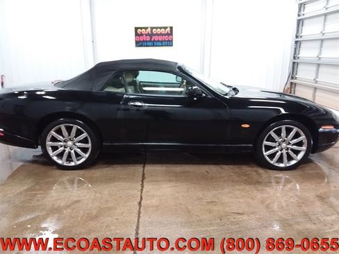 Used 2006 Jaguar XK8 Convertible image 2