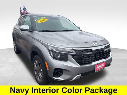 Certified 2024 Kia Seltos S image 9