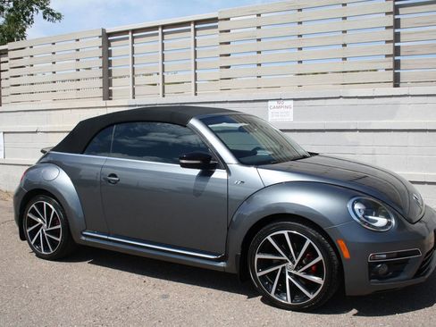 Used 2014 Volkswagen Beetle R-Line image 2