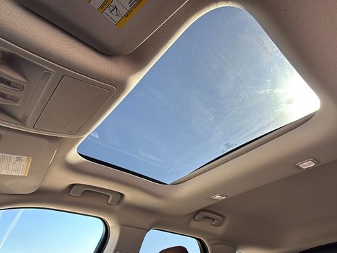 Used 2021 Ford Bronco Sport Outer Banks w/ Outer Banks Package image 12