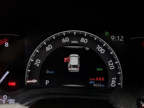 Used 2024 Toyota RAV4 XLE image 10