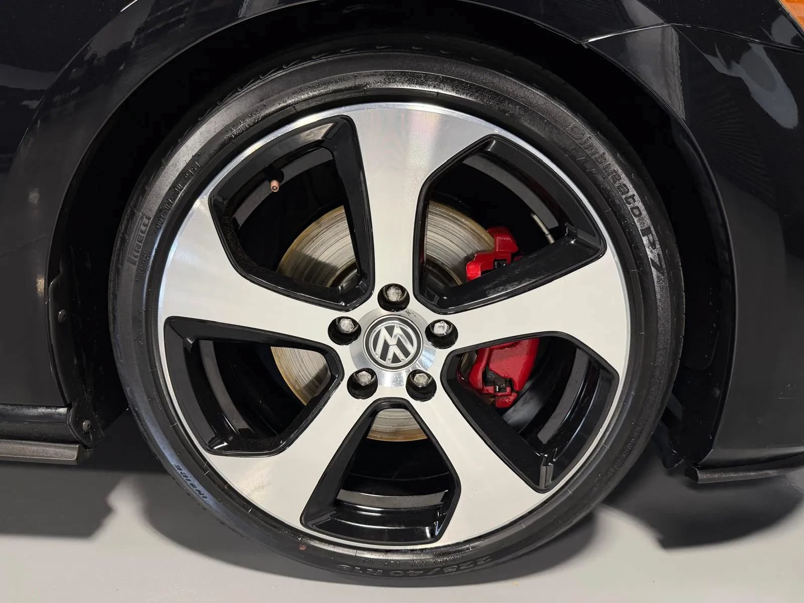 Used 2017 Volkswagen GTI S FWD image 9