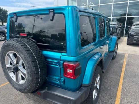 Used 2020 Jeep Wrangler Unlimited Sahara AWD/4WD image 8
