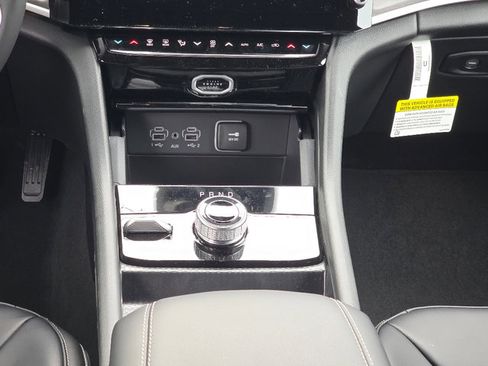 New 2026 Jeep Grand Cherokee Limited image 14