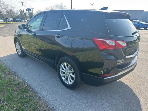 Used 2018 Chevrolet Equinox LT image 3