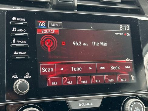 Used 2021 Honda Civic Sport image 21