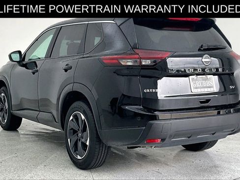 Used 2024 Nissan Rogue SV FWD image 16