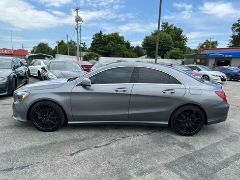Used 2018 Mercedes-Benz CLA 250 image 9