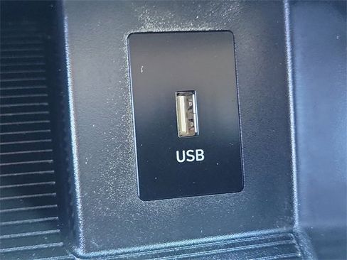 Used 2023 Hyundai Kona SE w/ Cargo Package image 14