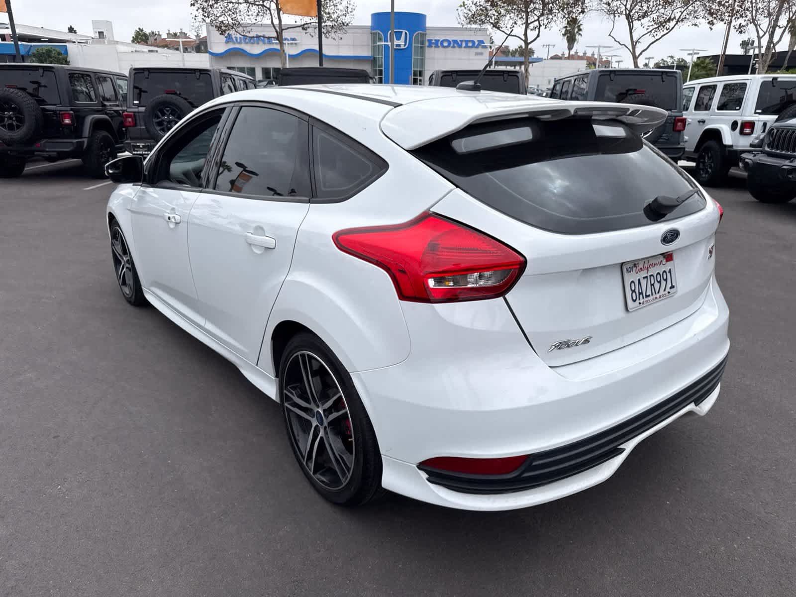 Used 2017 Ford Focus ST FWD image 16