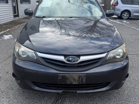 Used 2011 Subaru Impreza 2.5i image 2