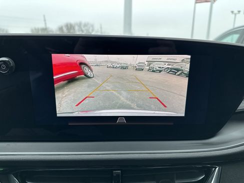 Certified 2024 Buick Envista Avenir image 17