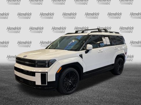 Used 2025 Hyundai Santa Fe Calligraphy AWD/4WD image 6