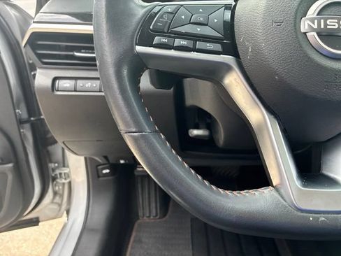 Used 2023 Nissan Altima 2.5 SR w/ SR Premium Package FWD image 20